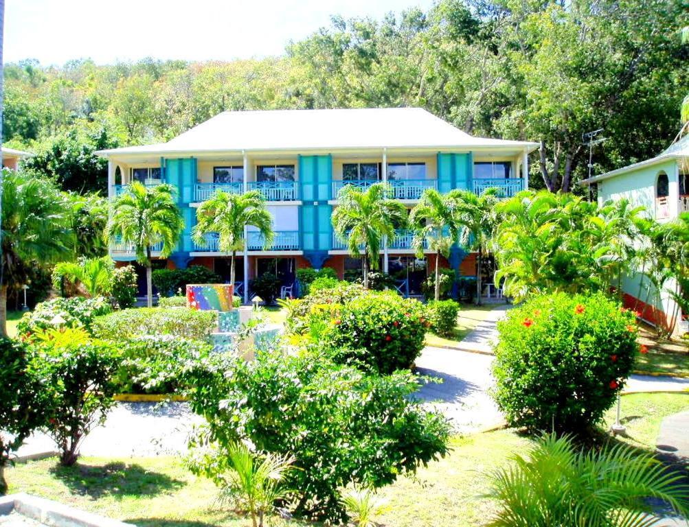Color Garden - Studio Martinique Sainte-Anne Luaran gambar